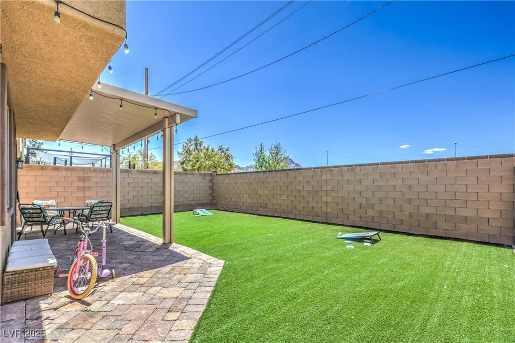 2293 Sky Island, Henderson, NV 89002