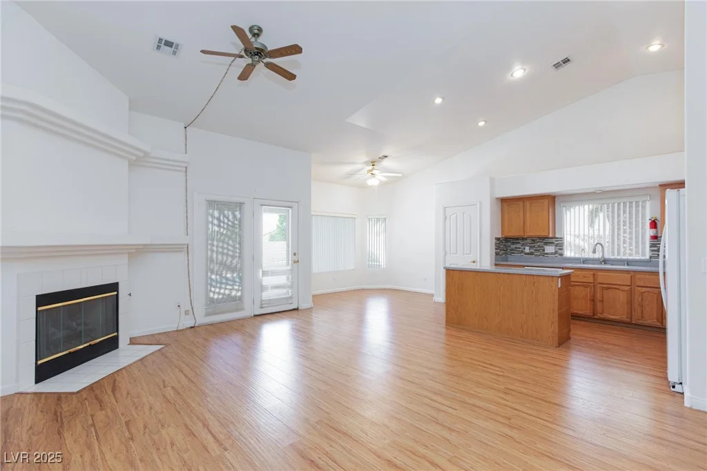 9091 Viking, Las Vegas, NV 89147