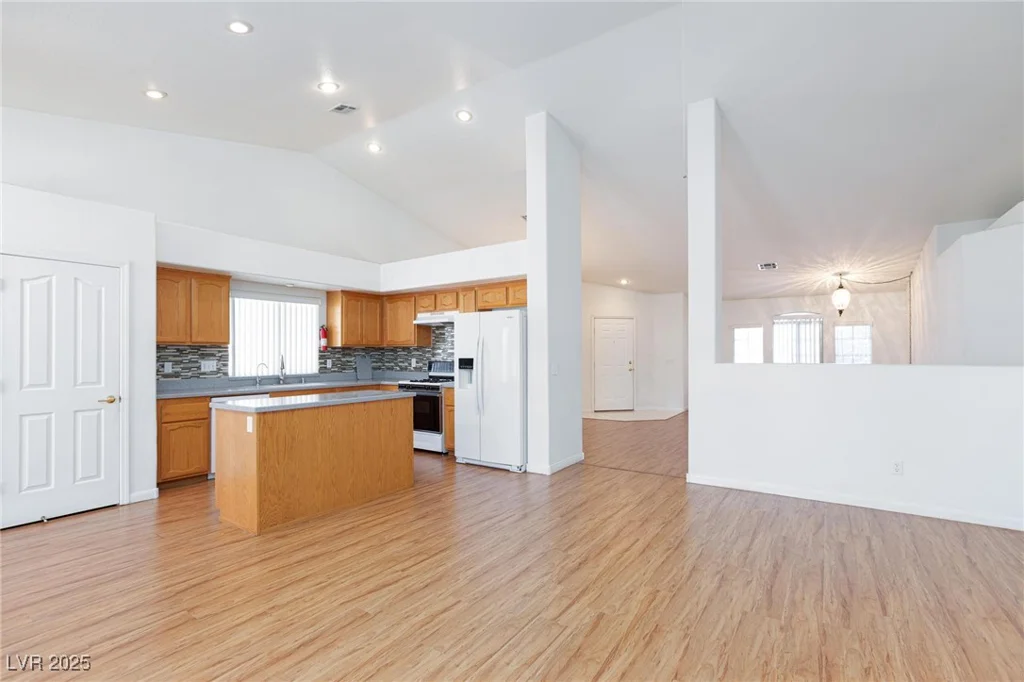 9091 Viking, Las Vegas, NV 89147