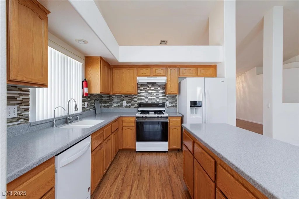 9091 Viking, Las Vegas, NV 89147