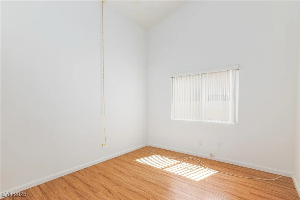 9091 Viking, Las Vegas, NV 89147