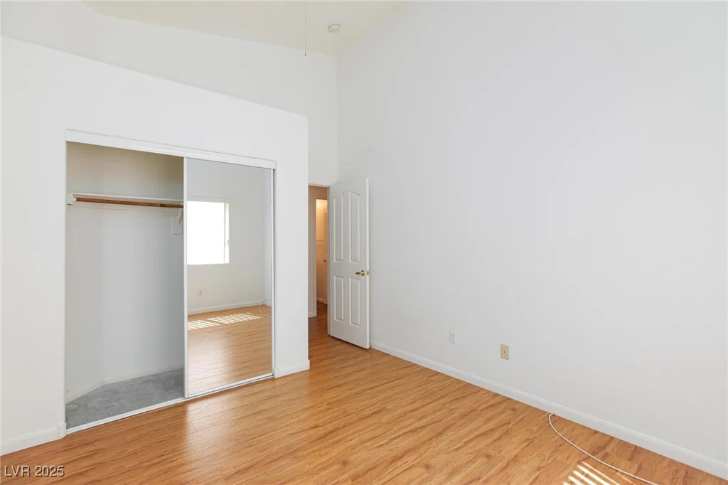 9091 Viking, Las Vegas, NV 89147