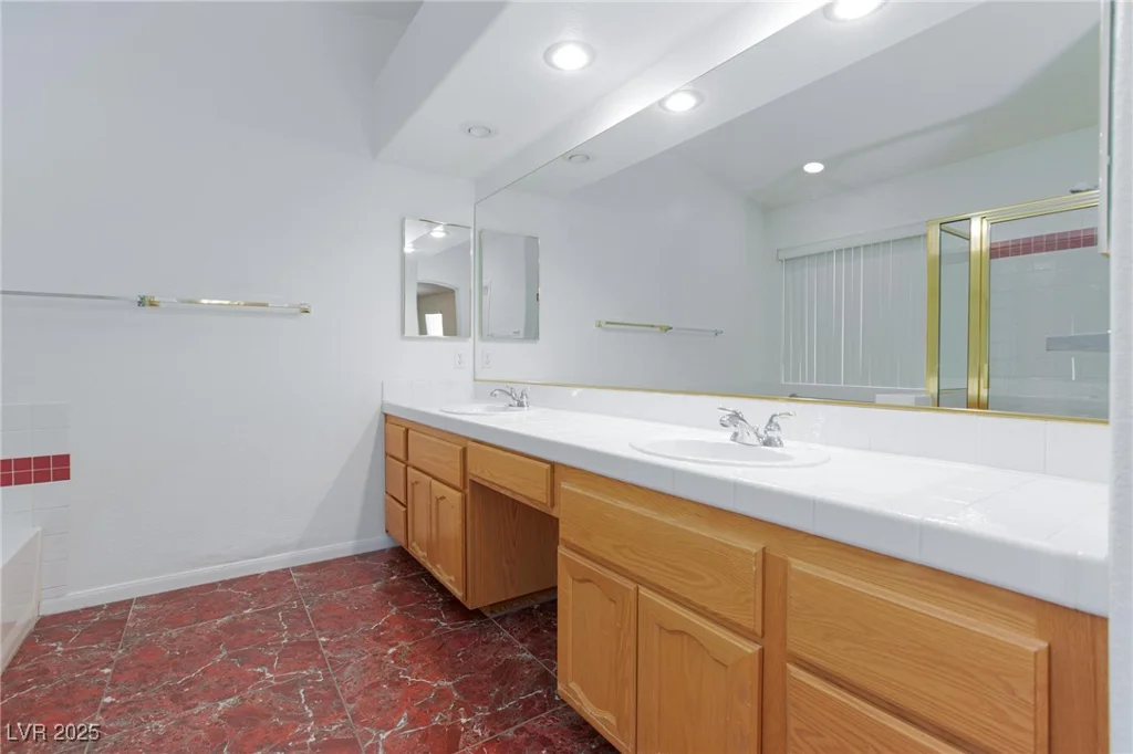 9091 Viking, Las Vegas, NV 89147