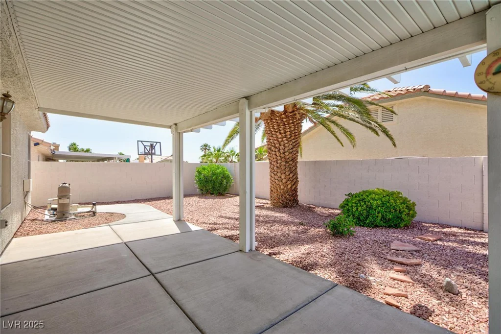 9091 Viking, Las Vegas, NV 89147