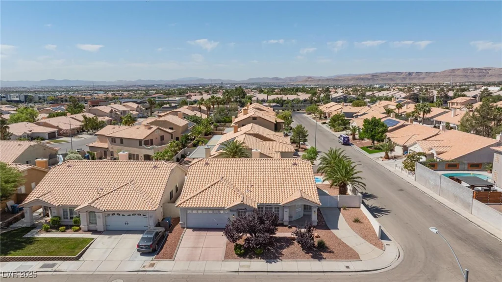 9091 Viking, Las Vegas, NV 89147