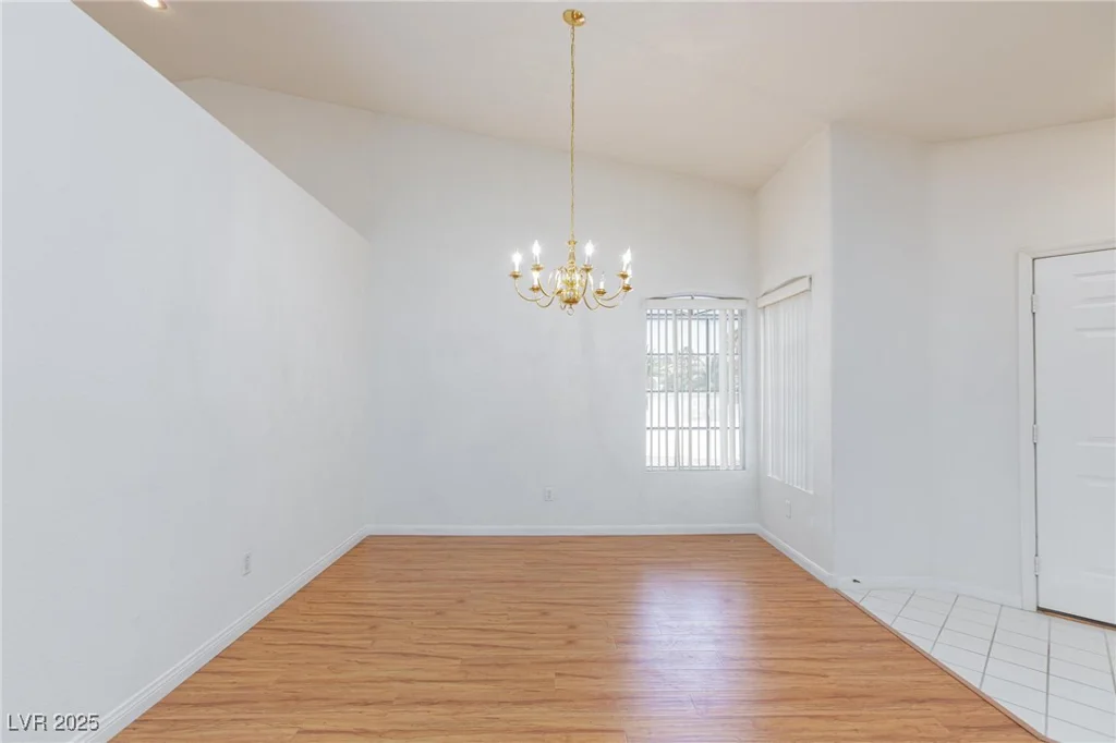 9091 Viking, Las Vegas, NV 89147