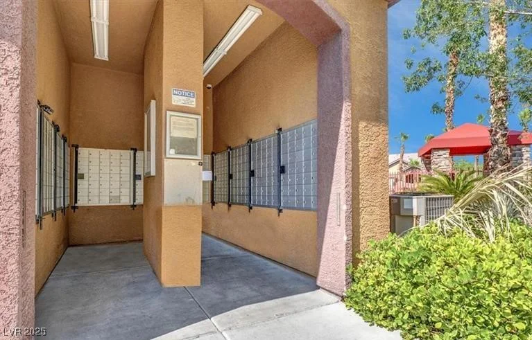 8250 Grand Canyon, Las Vegas, NV 89166