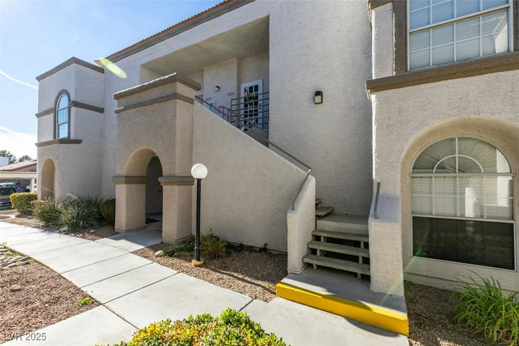 3150 Soft Breezes, Las Vegas, NV 89128