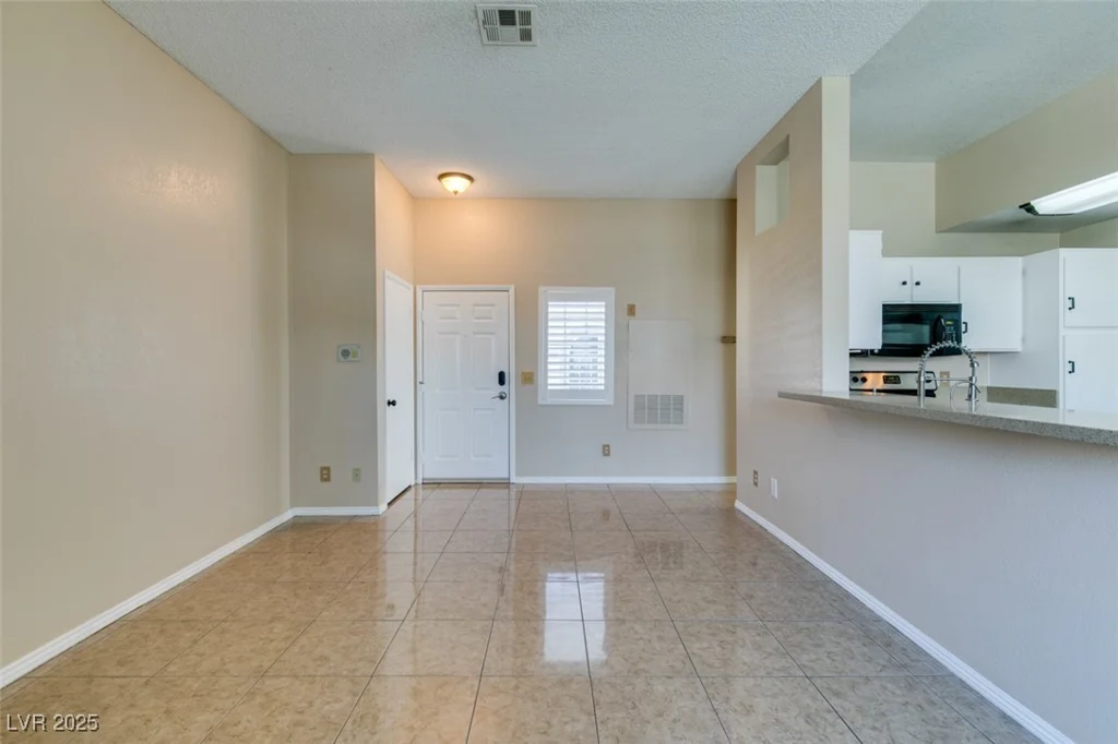 3150 Soft Breezes, Las Vegas, NV 89128