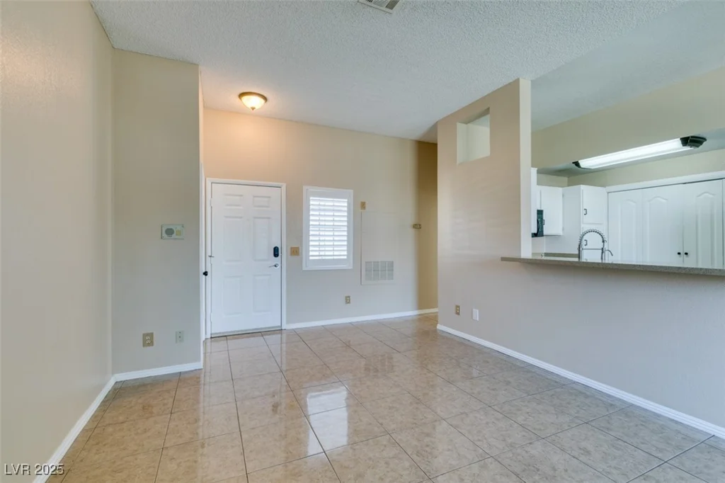 3150 Soft Breezes, Las Vegas, NV 89128