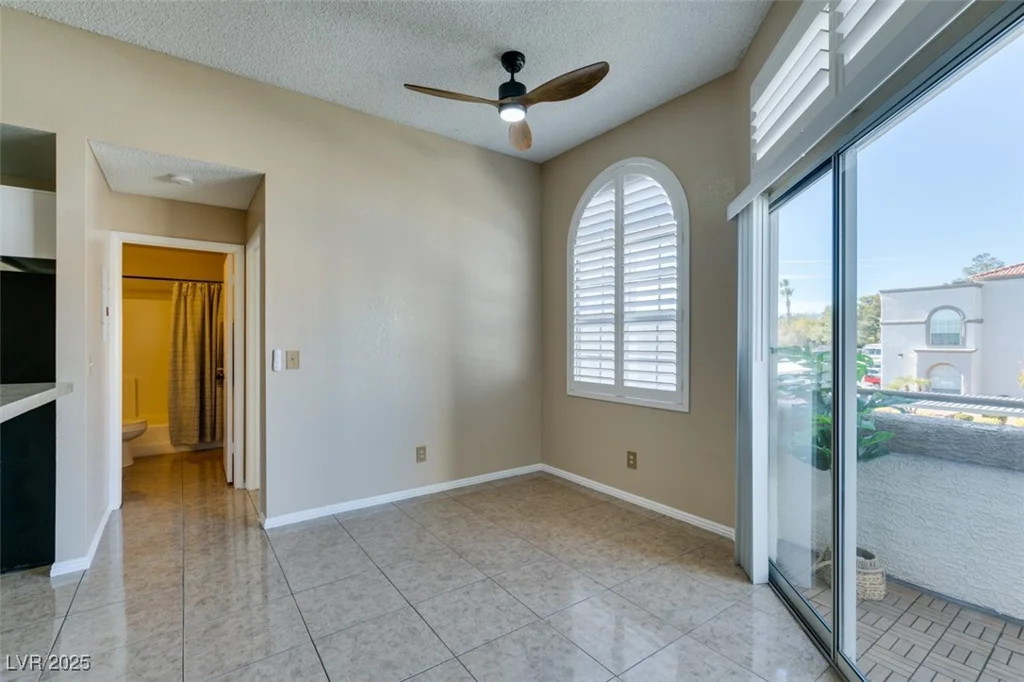3150 Soft Breezes, Las Vegas, NV 89128