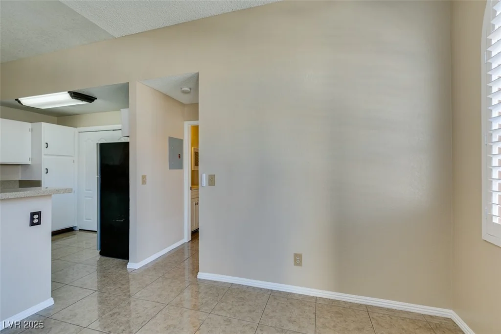3150 Soft Breezes, Las Vegas, NV 89128