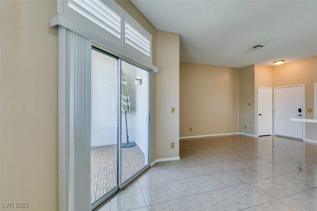 3150 Soft Breezes, Las Vegas, NV 89128