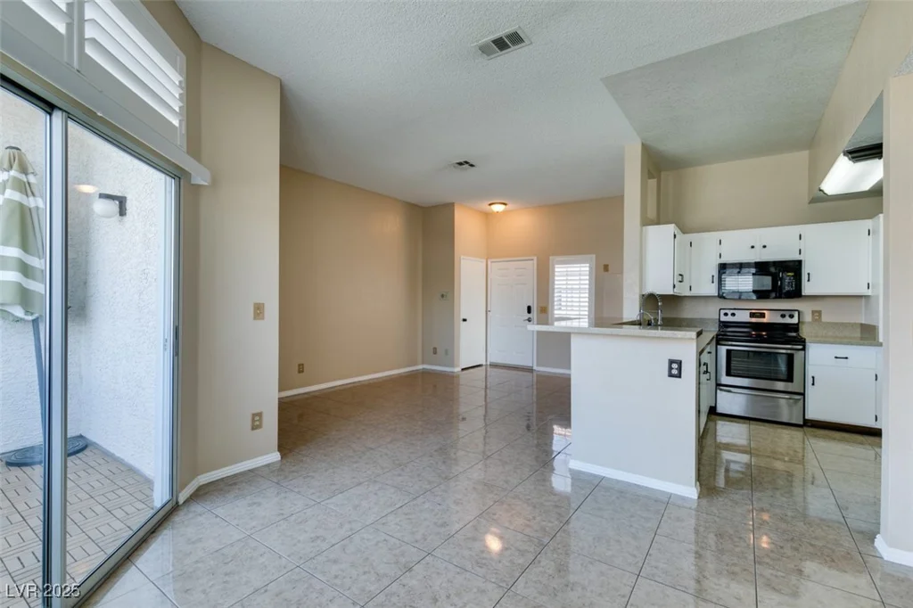 3150 Soft Breezes, Las Vegas, NV 89128