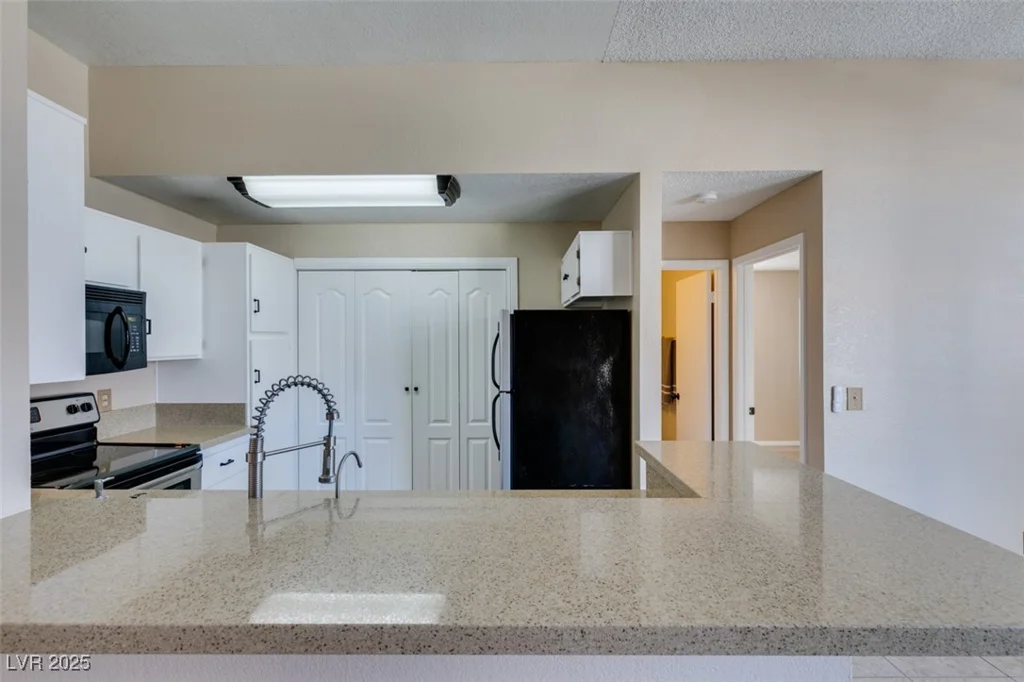 3150 Soft Breezes, Las Vegas, NV 89128