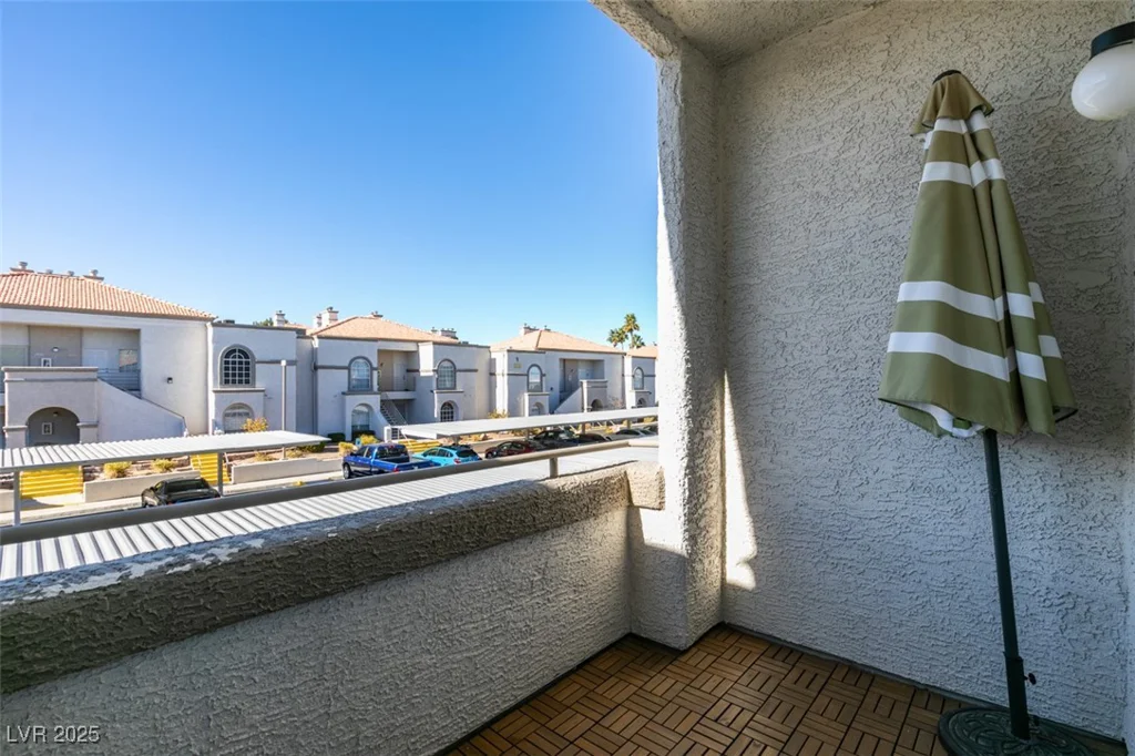 3150 Soft Breezes, Las Vegas, NV 89128