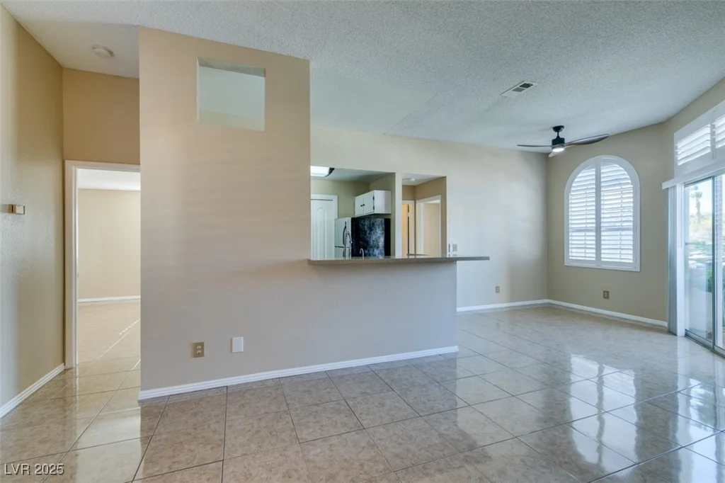 3150 Soft Breezes, Las Vegas, NV 89128