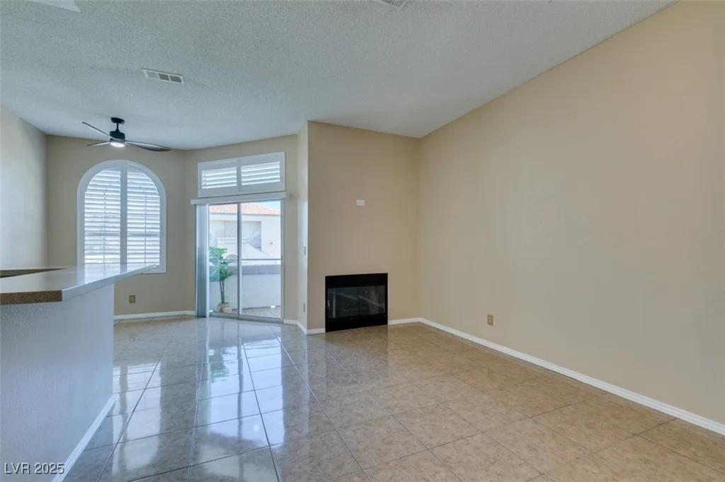 3150 Soft Breezes, Las Vegas, NV 89128