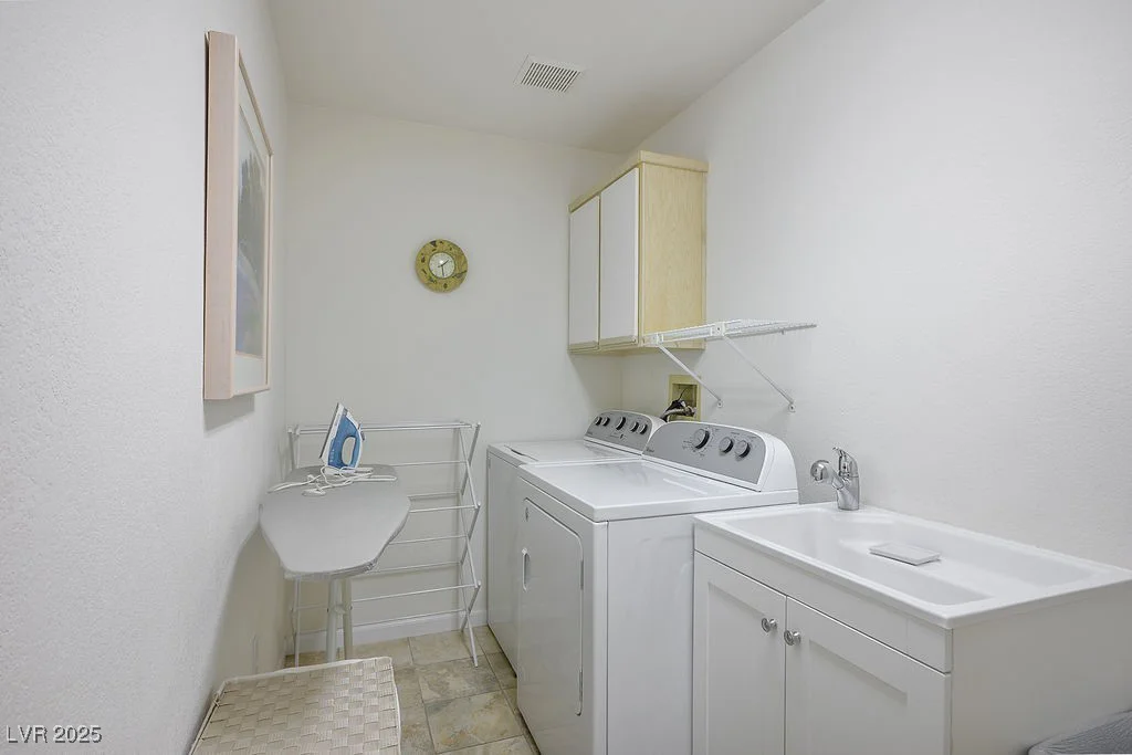 3128 Faiss, Las Vegas, NV 89134