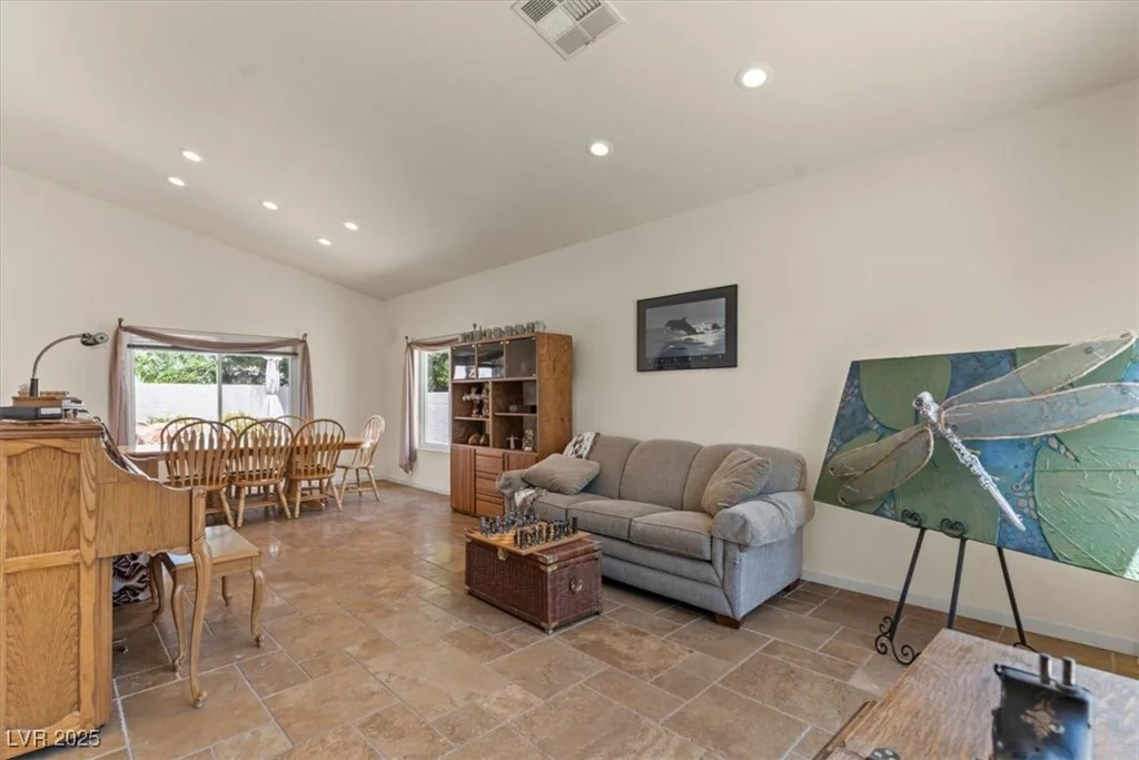 2024 Spruce Brook, Henderson, NV 89074