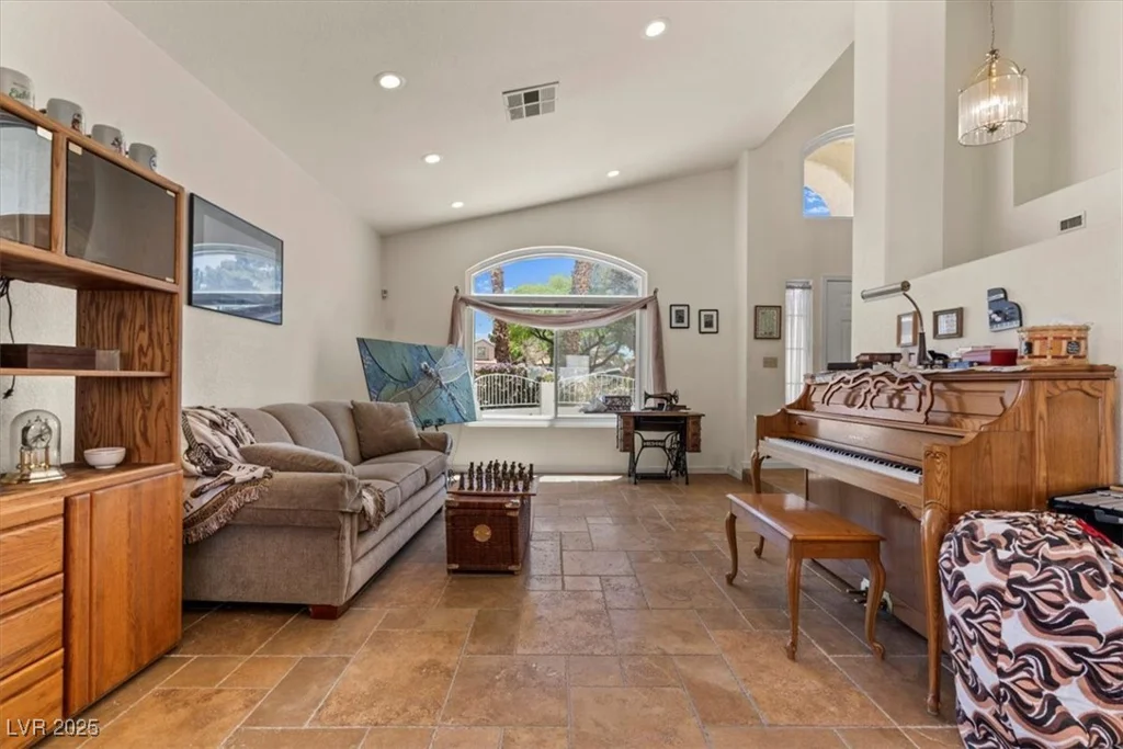 2024 Spruce Brook, Henderson, NV 89074