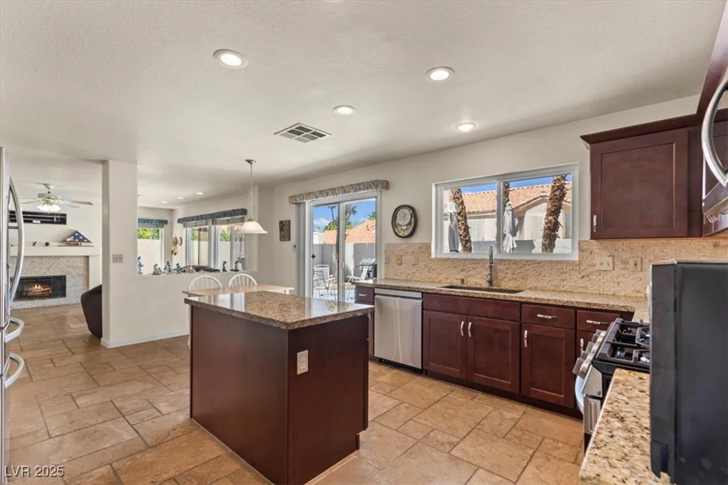 2024 Spruce Brook, Henderson, NV 89074