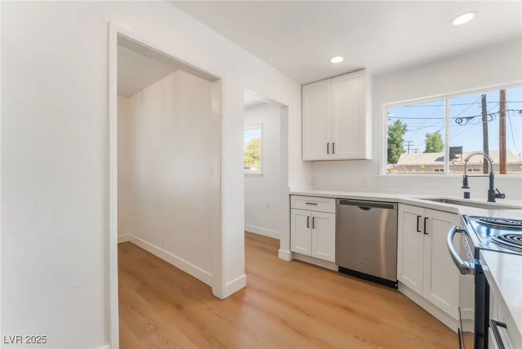 1401 Clark, Las Vegas, NV 89101