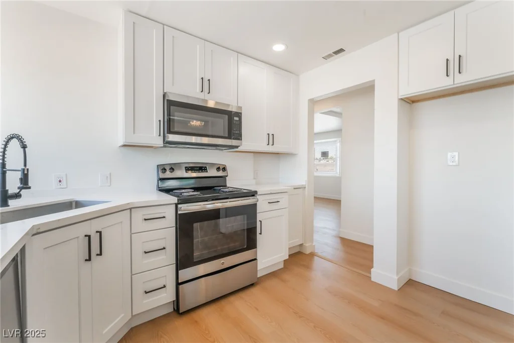 1401 Clark, Las Vegas, NV 89101