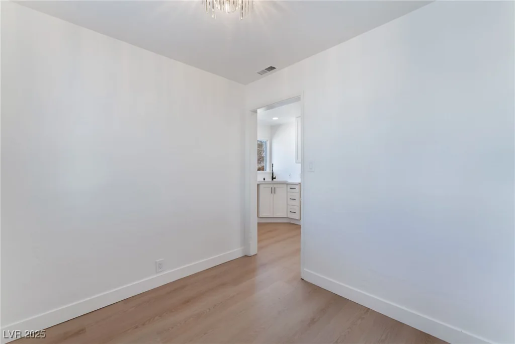 1401 Clark, Las Vegas, NV 89101