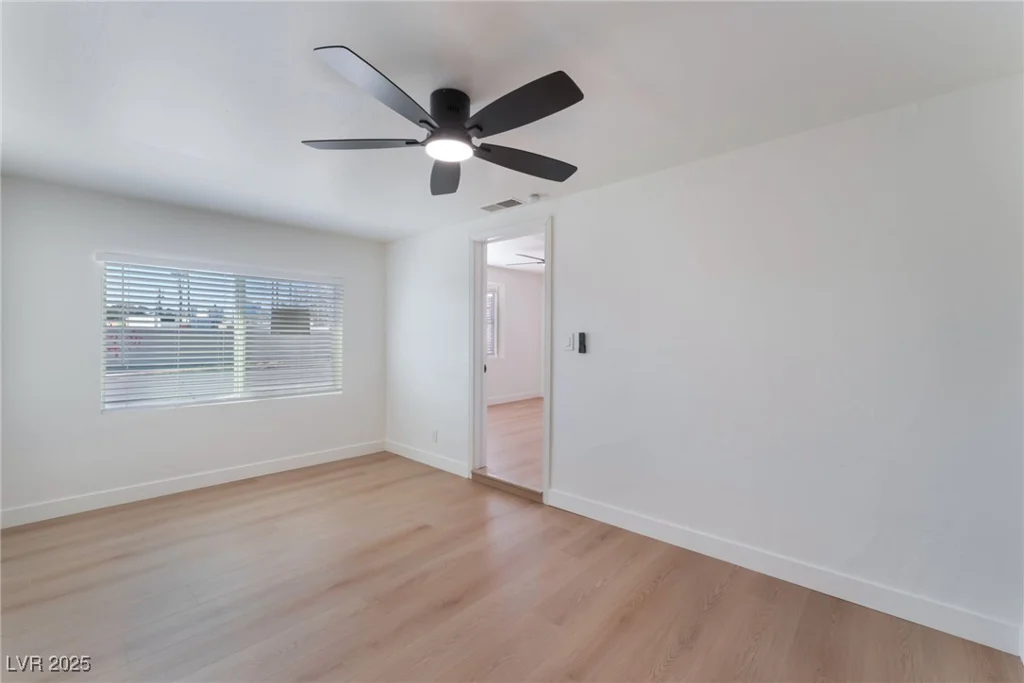 1401 Clark, Las Vegas, NV 89101
