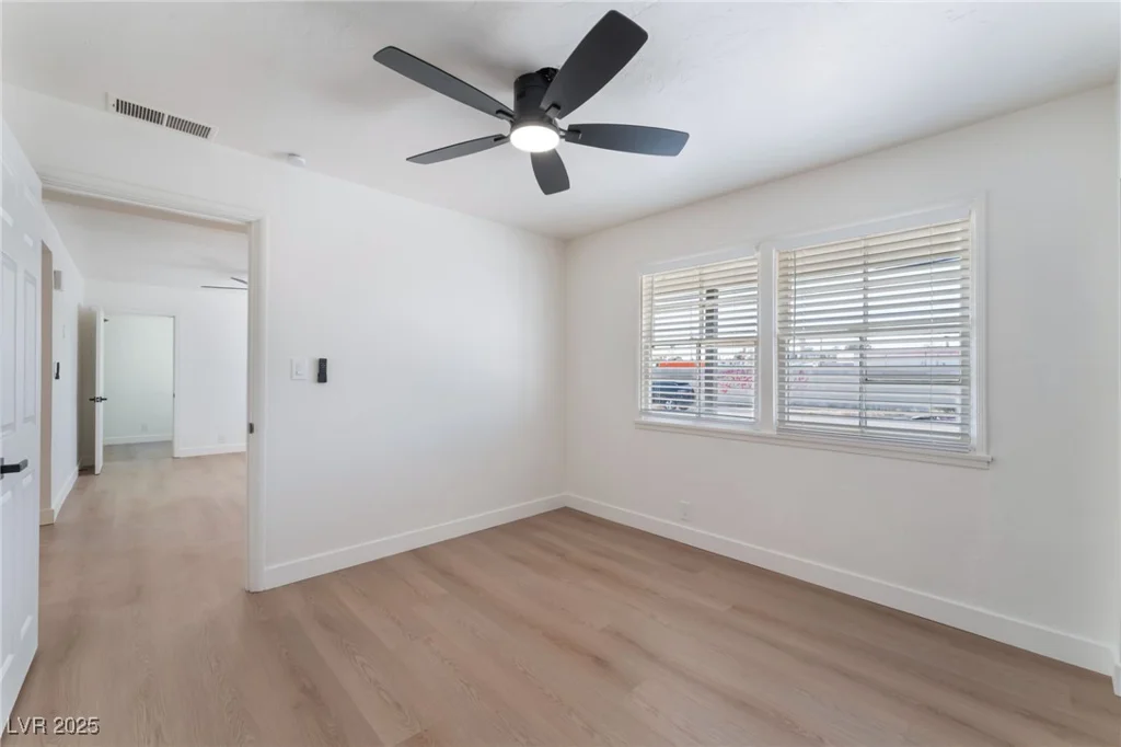 1401 Clark, Las Vegas, NV 89101