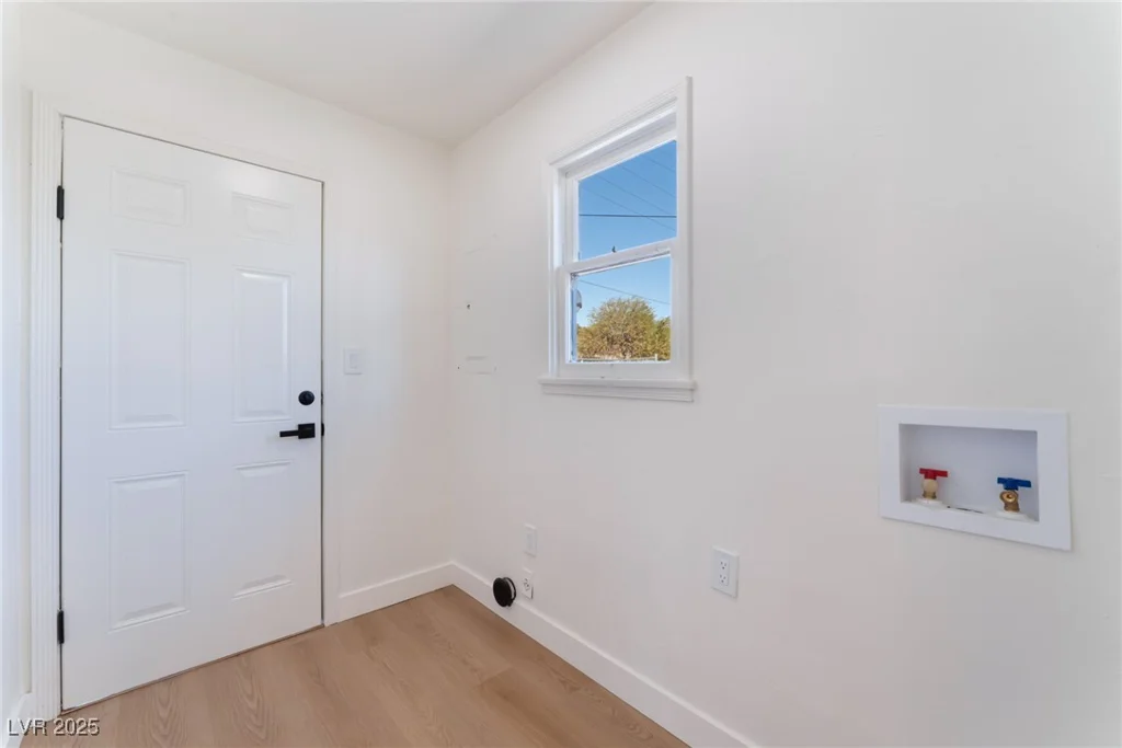 1401 Clark, Las Vegas, NV 89101