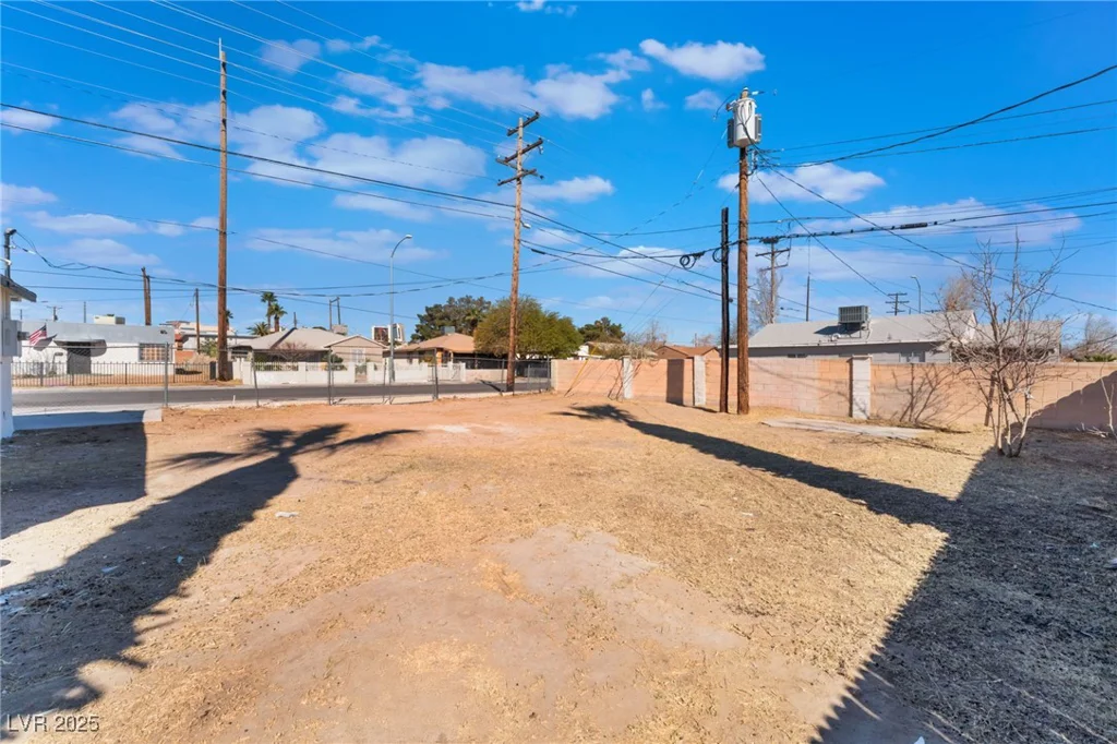 1401 Clark, Las Vegas, NV 89101