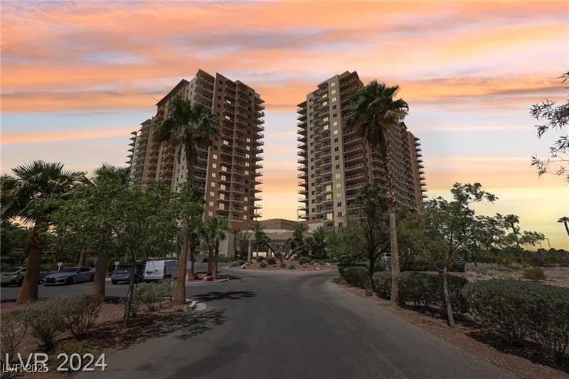 8255 Las Vegas, Las Vegas, NV 89123
