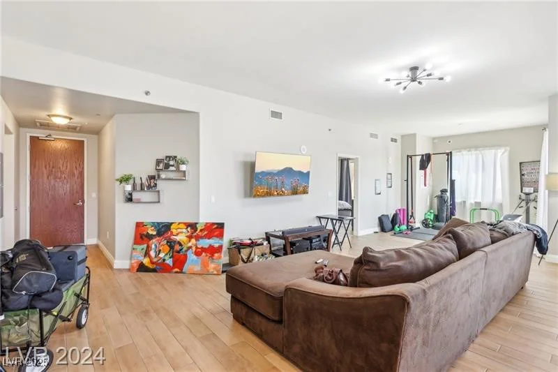 8255 Las Vegas, Las Vegas, NV 89123