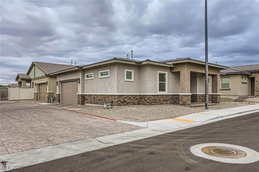 790 Sunny Sagebrush, Henderson, NV 89011