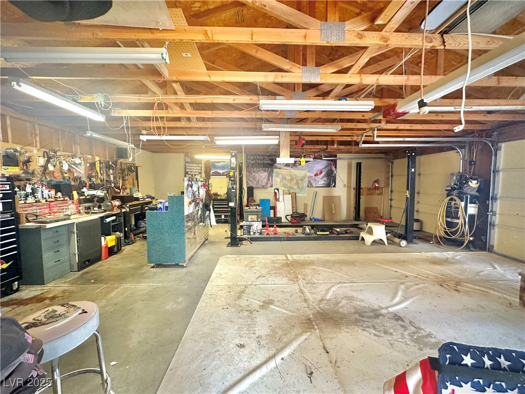 2170 David, Pahrump, NV 89060