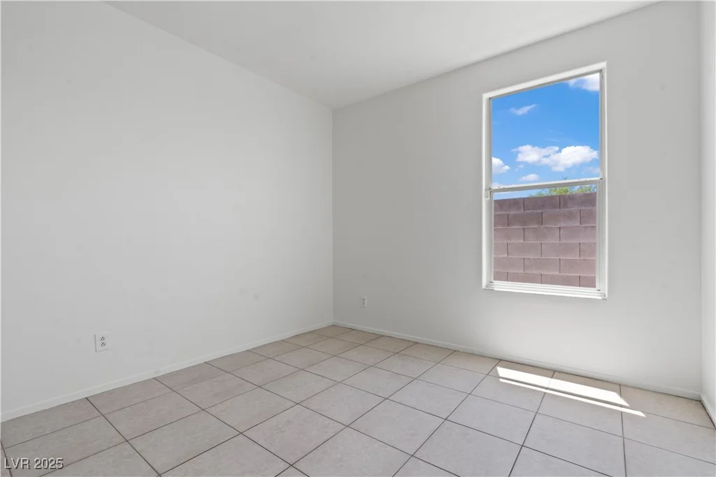 2633 Chin Cactus, Las Vegas, NV 89106