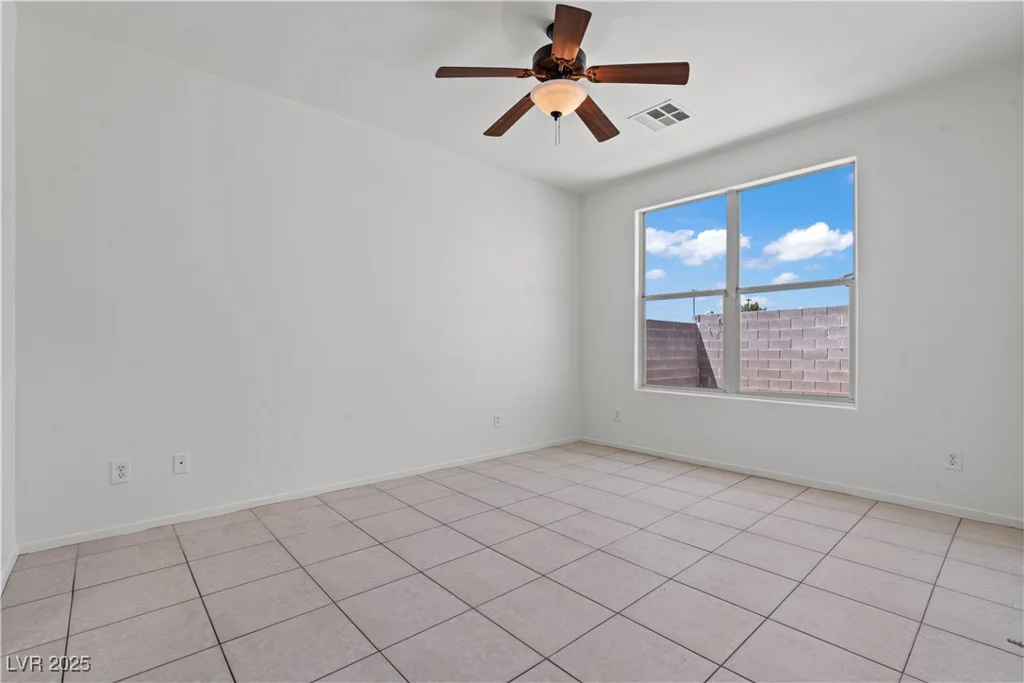 2633 Chin Cactus, Las Vegas, NV 89106