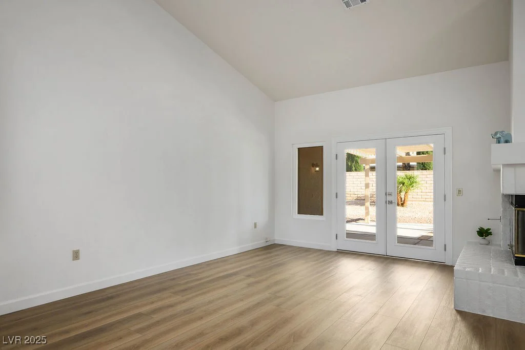8901 Kingsmill, Las Vegas, NV 89134