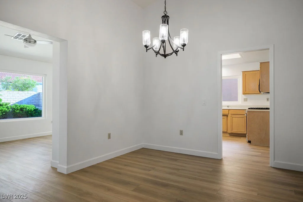 8901 Kingsmill, Las Vegas, NV 89134