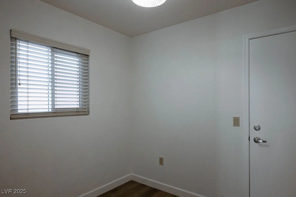 8901 Kingsmill, Las Vegas, NV 89134