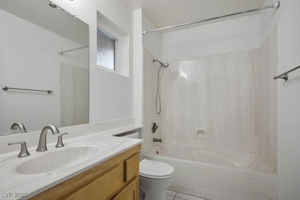 8901 Kingsmill, Las Vegas, NV 89134