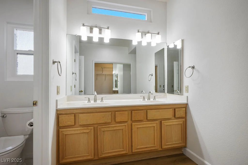 8901 Kingsmill, Las Vegas, NV 89134