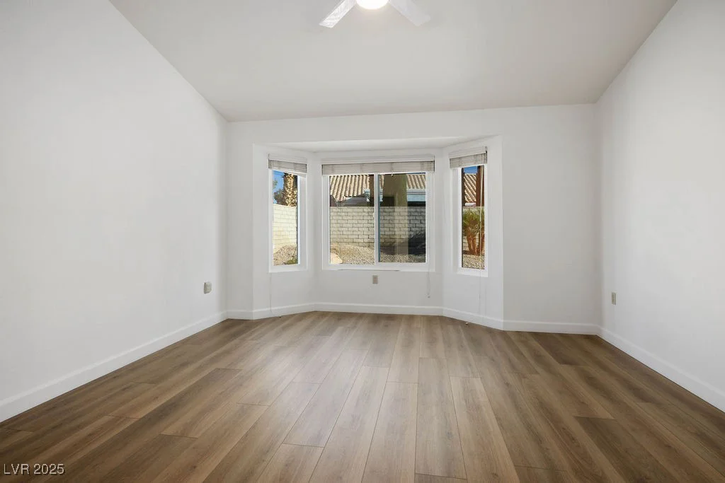 8901 Kingsmill, Las Vegas, NV 89134