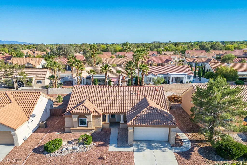 8901 Kingsmill, Las Vegas, NV 89134