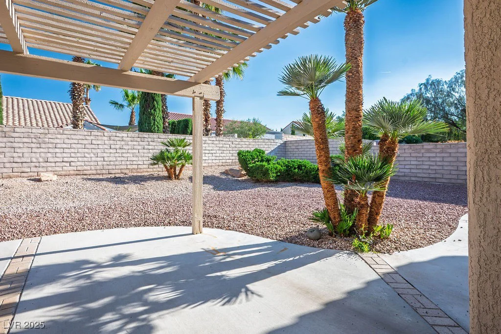 8901 Kingsmill, Las Vegas, NV 89134