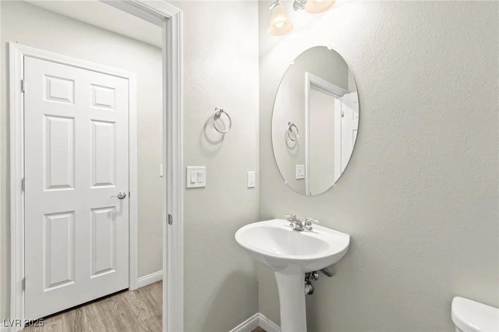 160 Lomita Heights, Las Vegas, NV 89138