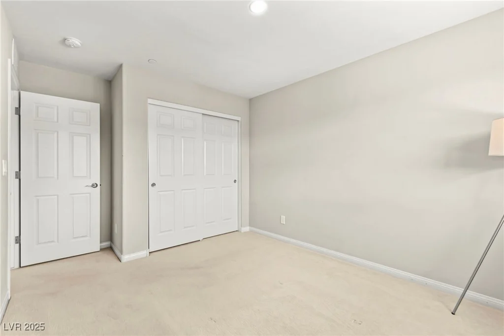160 Lomita Heights, Las Vegas, NV 89138