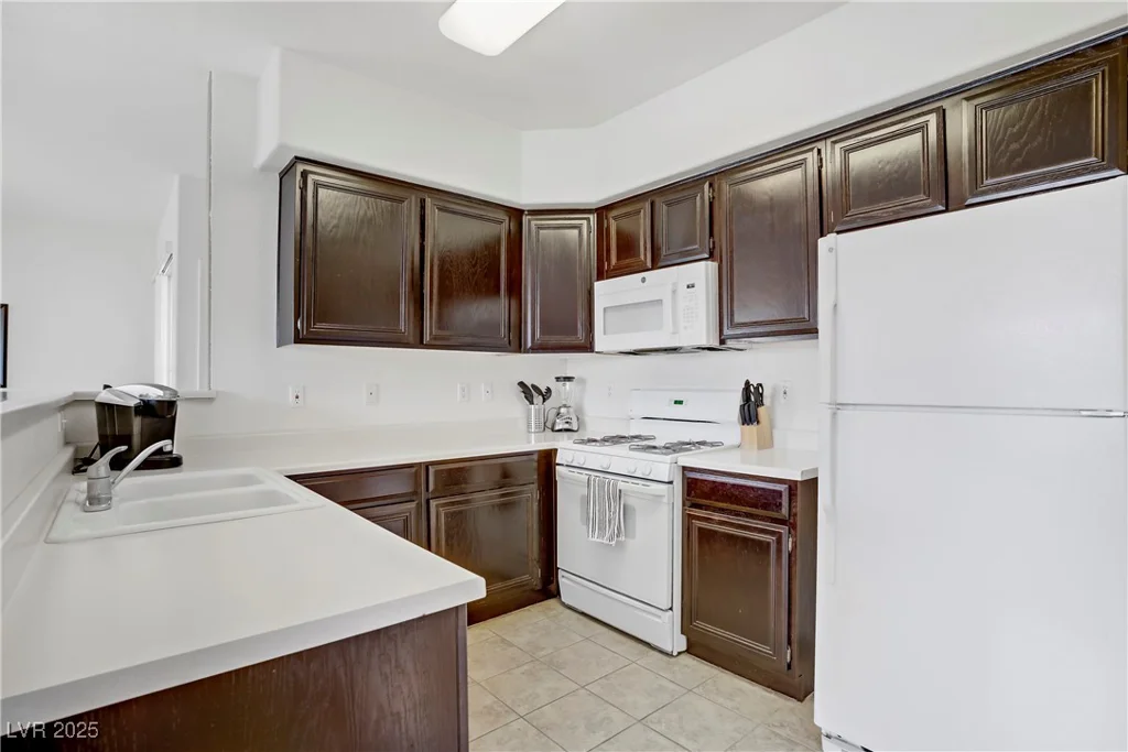 7119 Durango, Las Vegas, NV 89113